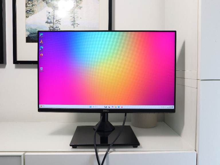 Dell 24inch 2K QHD Resolution Monitor HDMI DP