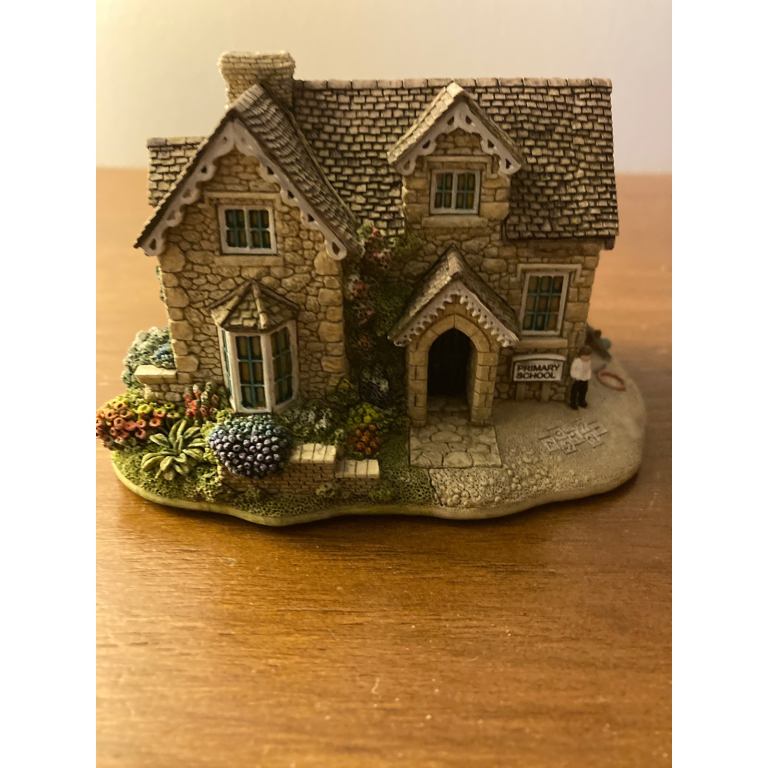 5 Lilliput Lane cottages