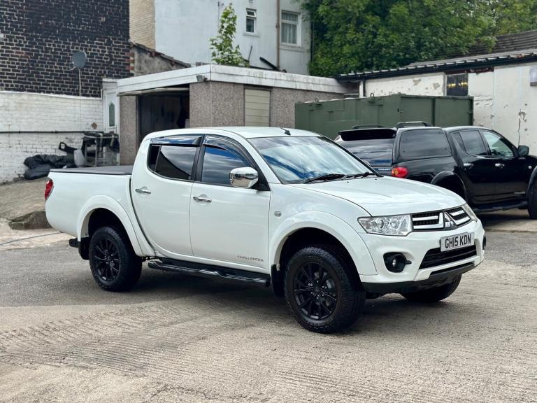 2015 Mitsubishi L200 Double Cab DI-D Challenger 4WD PICK UP Diesel Manual