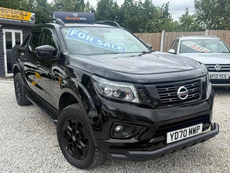Nissan Navara 2.3 dCi N-Guard Auto 4WD Euro 6 4dr Diesel Automatic