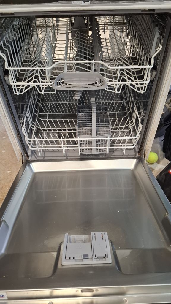 Bosch integrated dishwasher