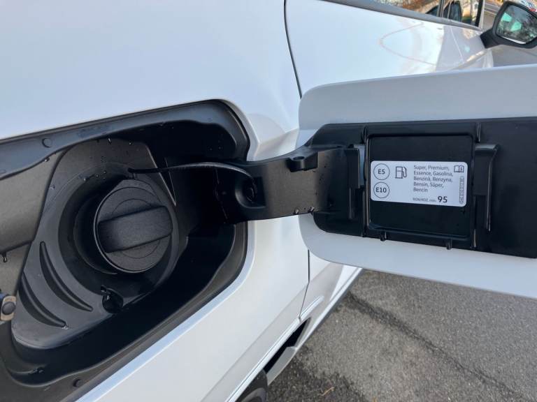 2025 SEAT Ateca 1.5 TSI EVO FR Black Edition 5dr Estate PETROL Manual