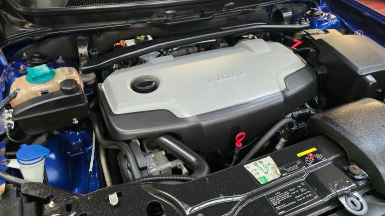 2009 Volvo XC90 2.4 D5 SE Volvo Ocean Race Geartronic AWD 5dr ESTATE Diesel Automatic