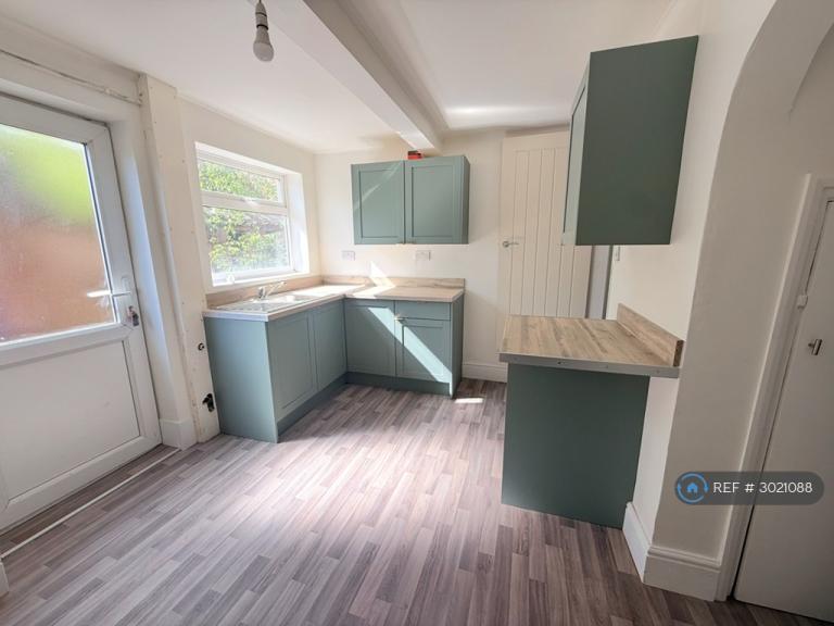2 bedroom house in Park Road, Ilkeston, DE7 (2 bed) (#3021088)