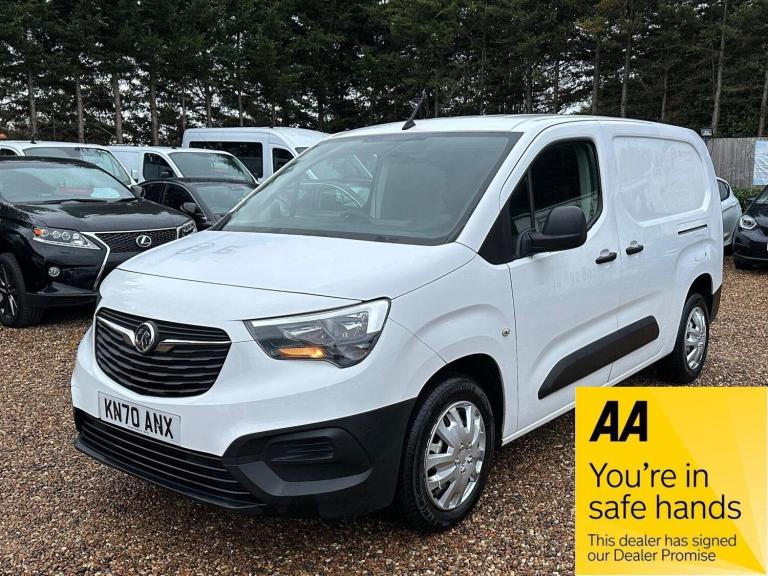 2020 Vauxhall Combo 1.5 Turbo D 2300 Edition L2 H1 Euro 6 (s/s) 4dr PANEL VAN Diesel Manual