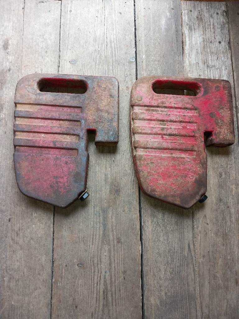 2x Massey Ferguson 100 Series Front Weights 