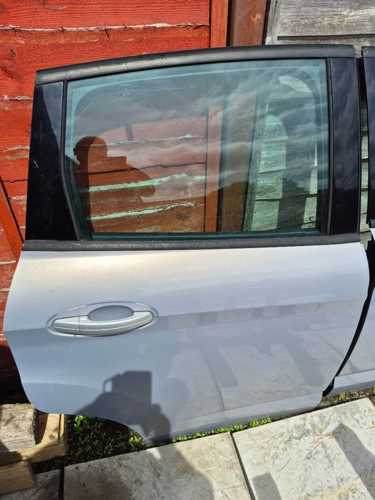 Ford Cmax rear door Driver side