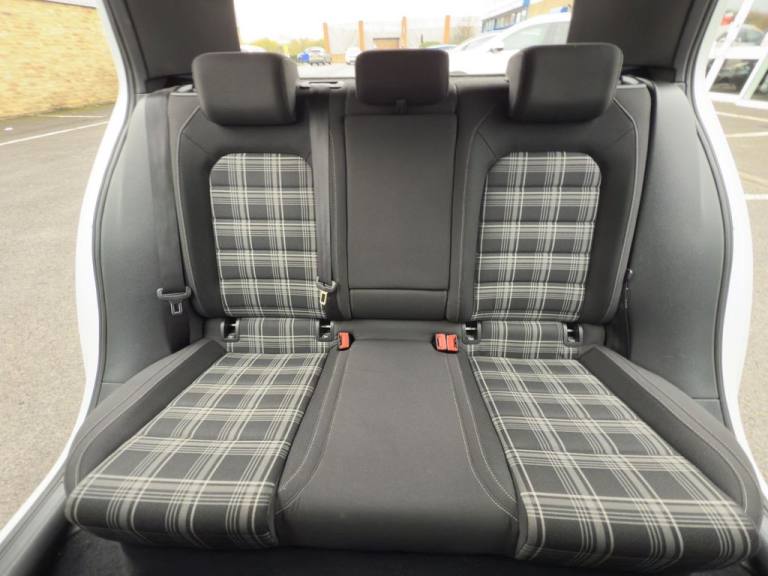 2017 Volkswagen Golf 2.0 TDI BlueMotion Tech GTD Hatchback 5dr Diesel Manual Euro 6 (s/s) (184 p ...