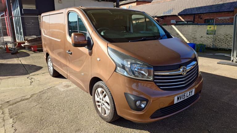  VAUXHALL VIVARO 2700 1.6CDTI BiTurbo 140PS ecoFLEX Sportive H1 Van, NO VAT, 75k