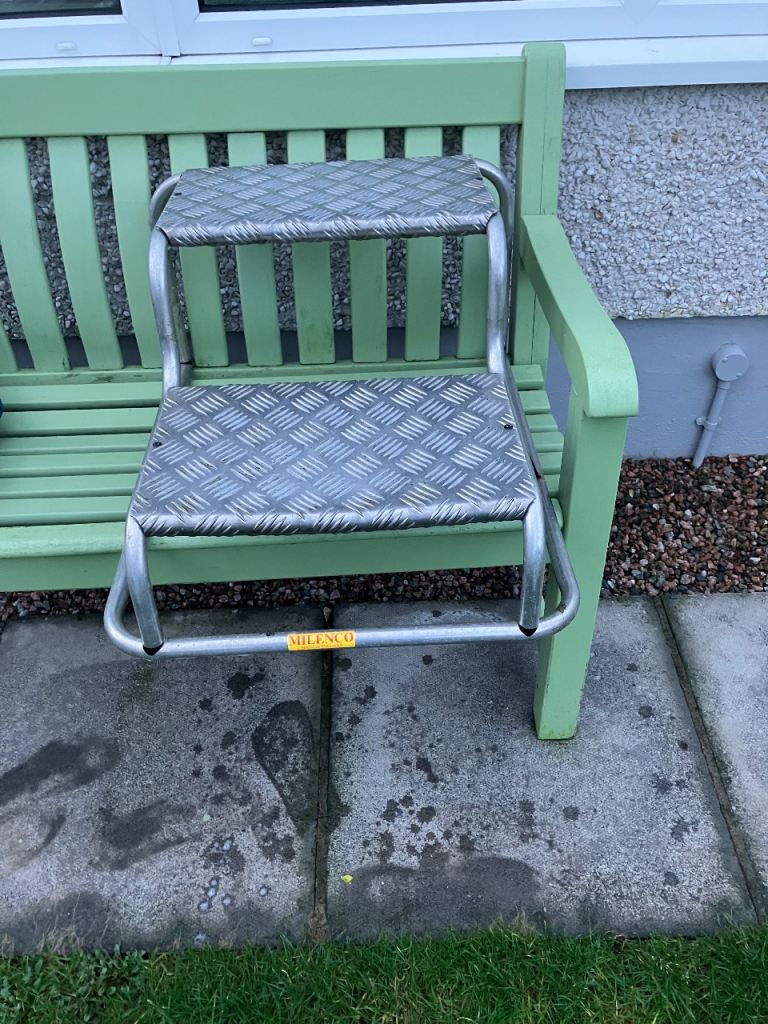 Light weight steps ideal for touring caravans 