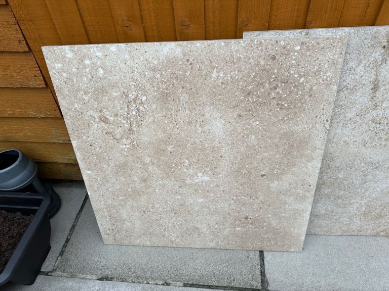 FLOOR TILES