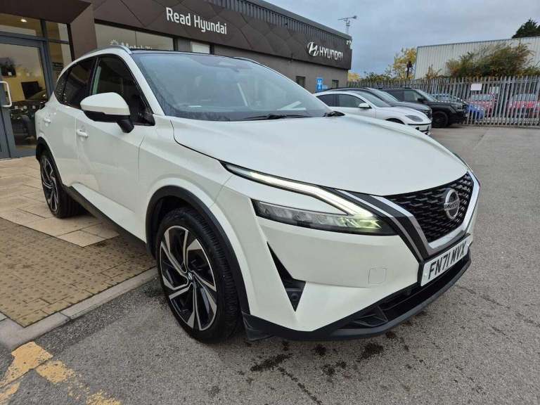 2021 Nissan Qashqai 1.3 DiG-T MH 158 Tekna+ 5dr Xtronic HATCHBACK Petrol/Electric Hybrid Automatic