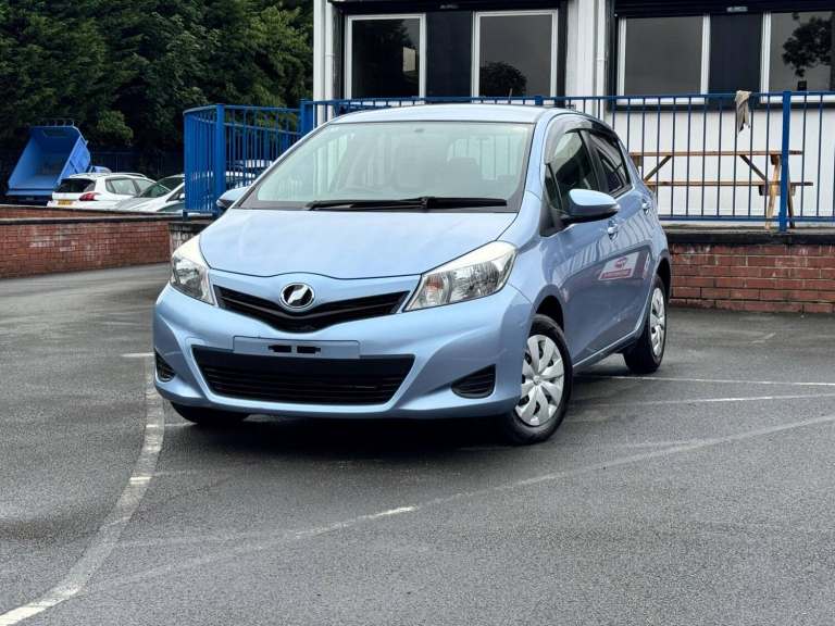 Toyota Yaris 1.0 petrol Automatic Ulez Free 5 dr Petrol Automatic