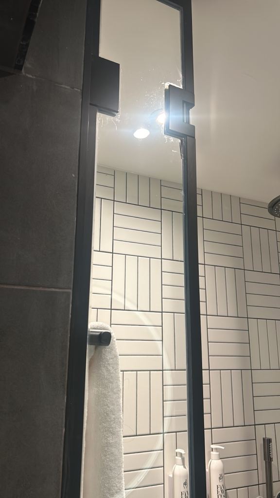 Professional Painter & Decorator – Interior & Exterior – Free Quotes