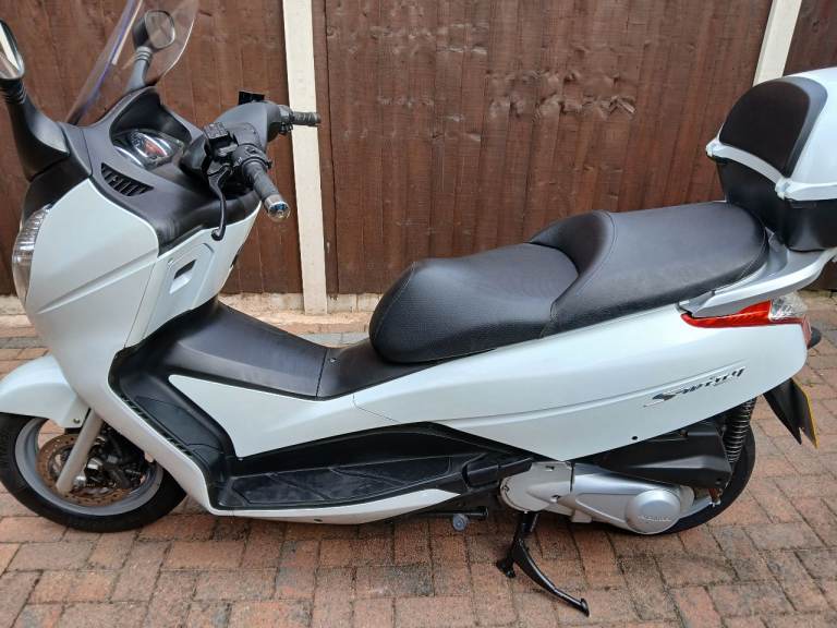 2014 Honda silverwing 125cc