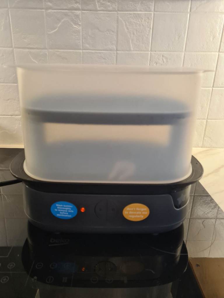 Tommee Tippee Bottle Steriliser & Warmer