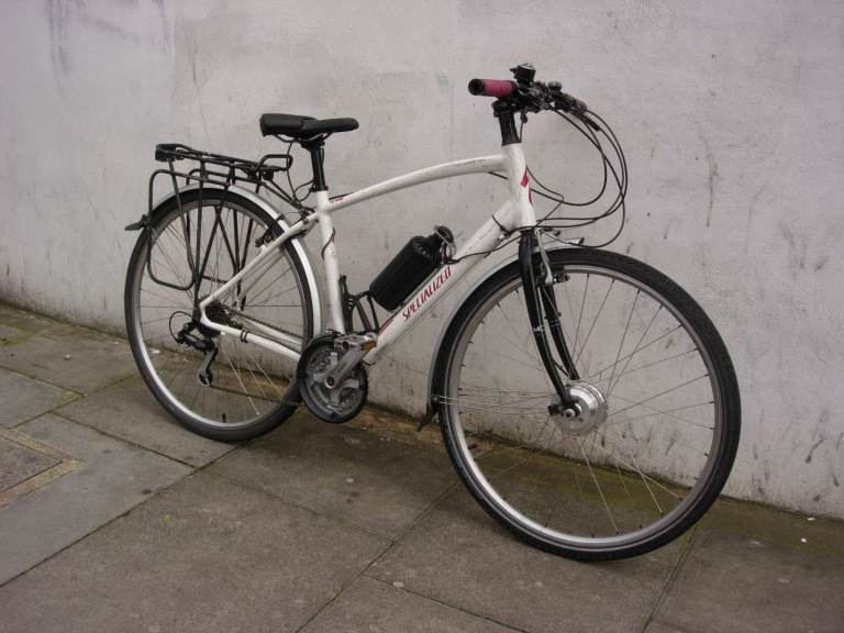 lectric Bike/ Hybrid/ Commuter Bike by Specialized, White, Medium, JUST SERVICED/ CHEAP PRICE!!!