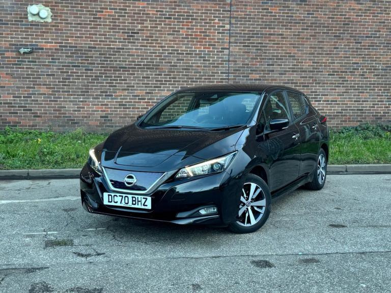  Nissan Leaf 40kWh Acenta Auto 5dr Electric Automatic
