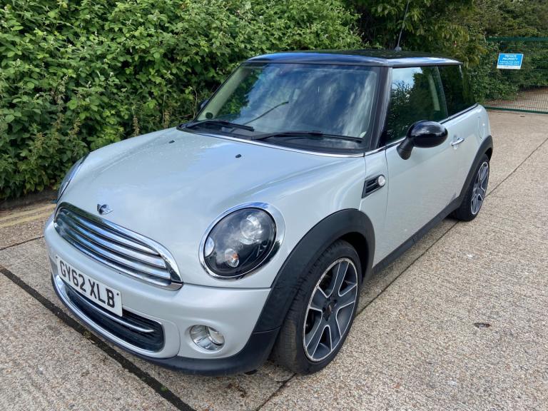 2012 MINI Hatch 1.6 Cooper 3dr Silver 43k Miles FSH Years MOT Warranty HATCHBACK Petrol Manual