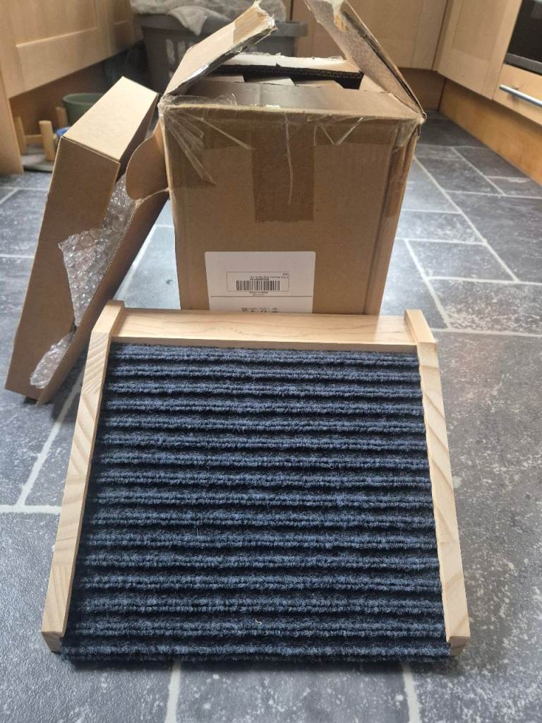 Wooden Dog Ramps x 4