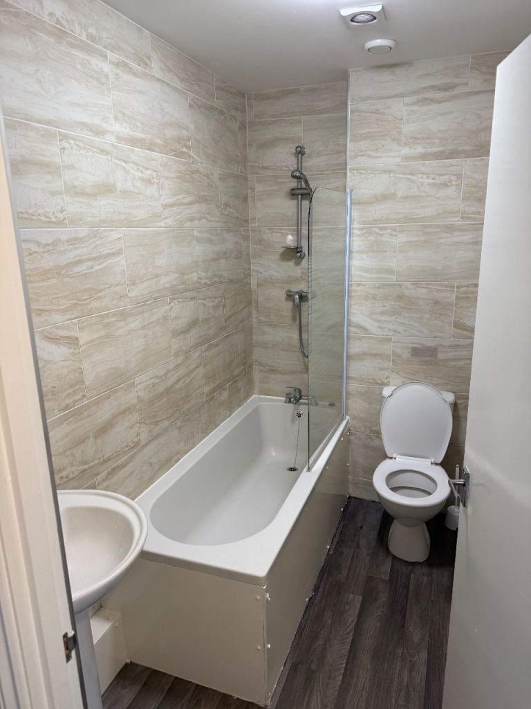 2 bed flat in Anderson Street Kirkcaldy