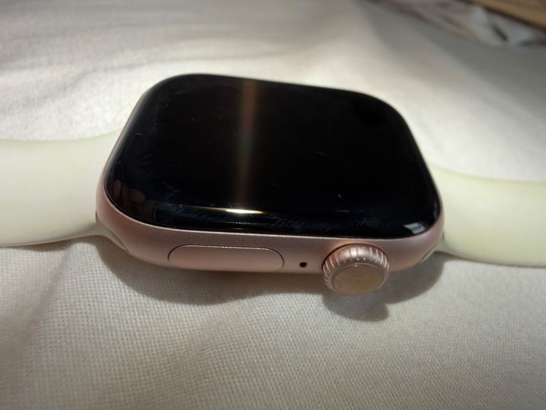 Apple Watch Series 10 GPS 42mm Rose Gold with Charger
