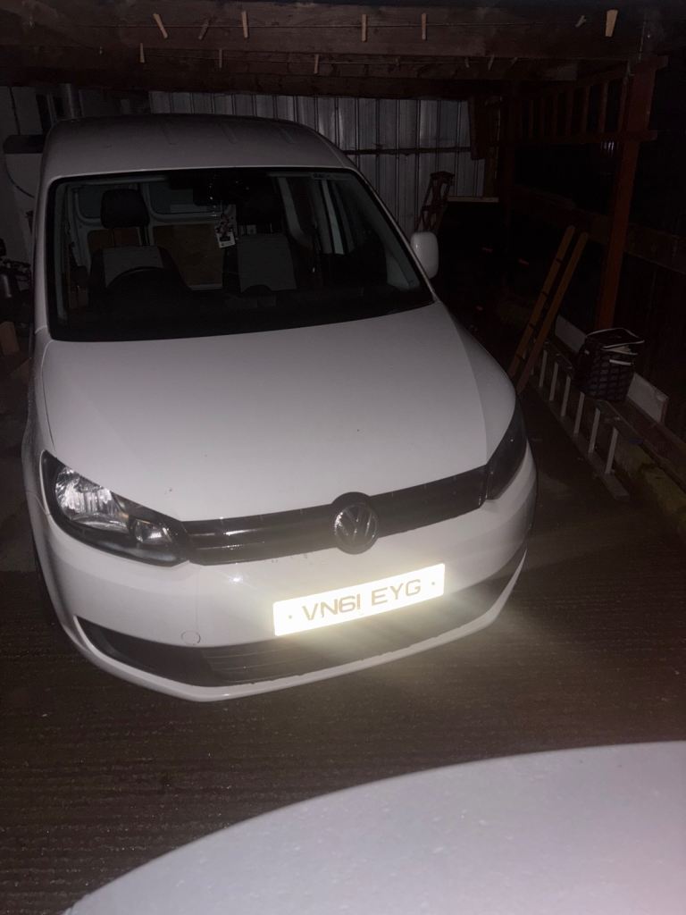 Volkswagen, CADDY, Panel Van, 2011, Manual, 1598 (cc)