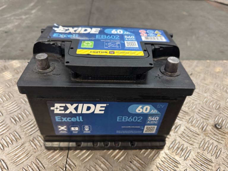EXCIDE 12 VOLT BATTERY 60AH ITS COME OUT OF A 2013 VAUXHALL ASTRA 