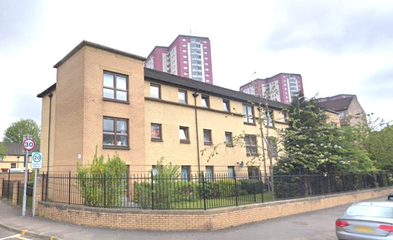 Royston (G21 2NQ) - modern 2 bedrooms flat for long term let....walking distance to city centre. 