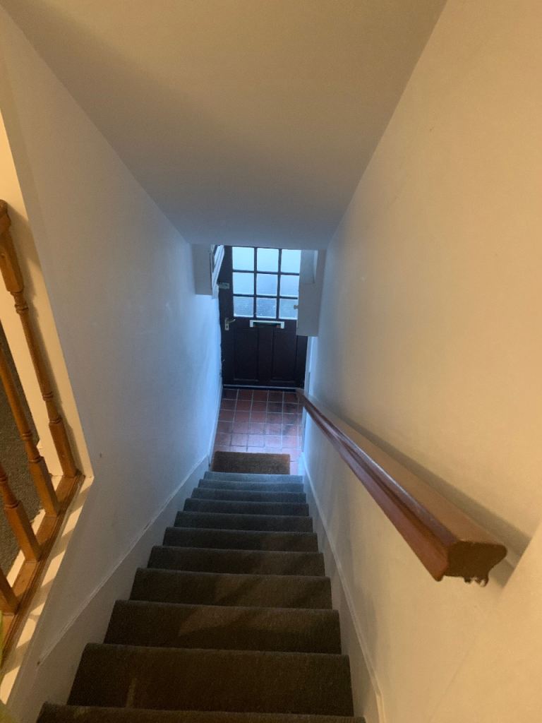 Tranquil 2 Double Bedroom Town House in the Grassmarket, suit two people or two couples