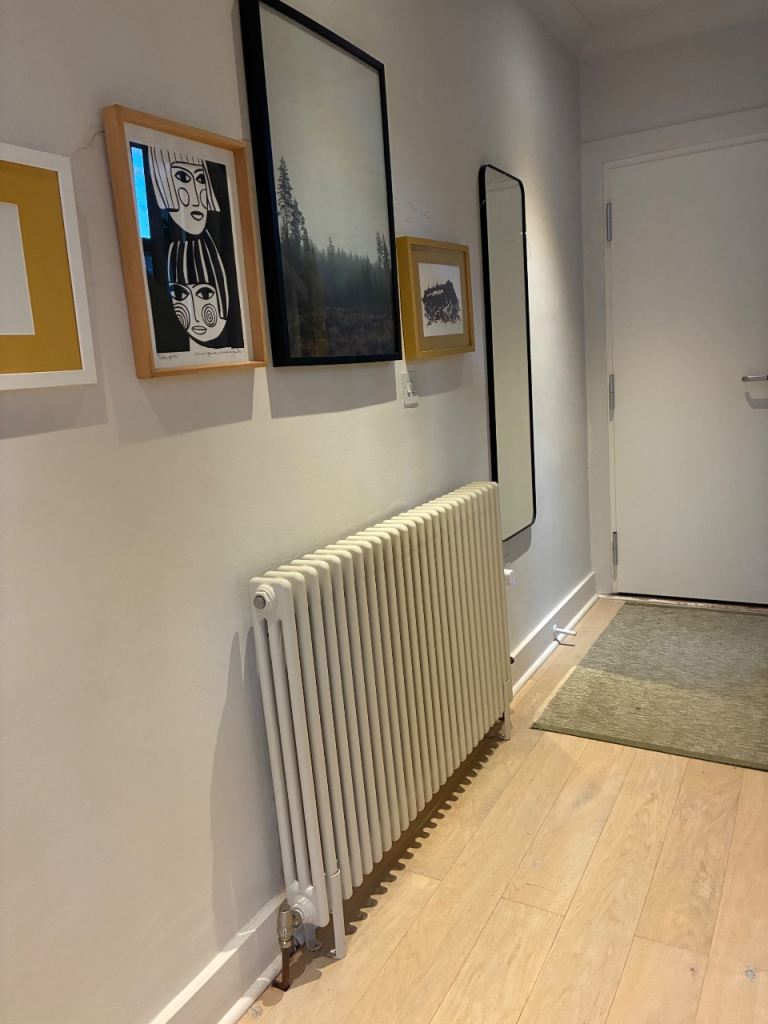 Milano Windsor - Horizontal Traditional Column Radiator