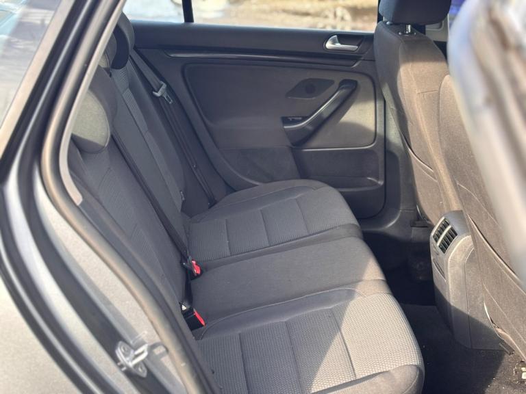 2012 Volkswagen Golf 1.6 TDI SE DSG Euro 5 5dr ESTATE Diesel Automatic