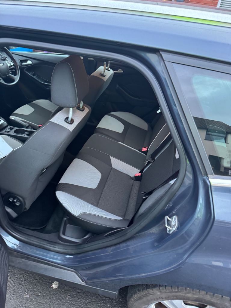 Ford, FOCUS, Estate, 2014, Manual, 1560 (cc), 5 doors