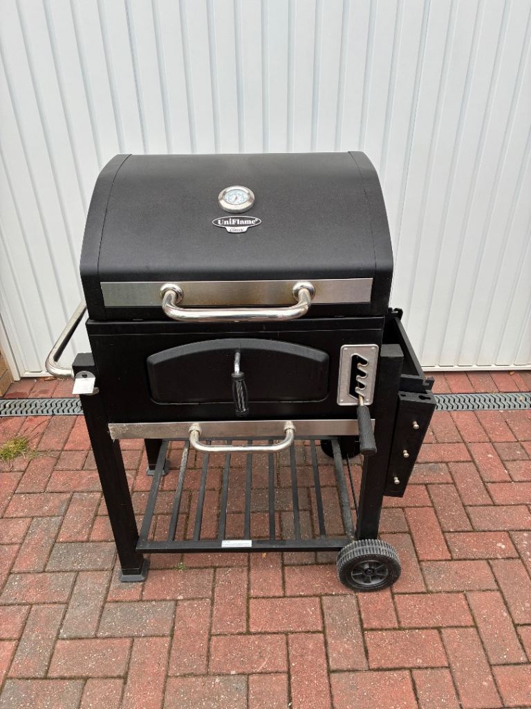 Uniflame BBQ 