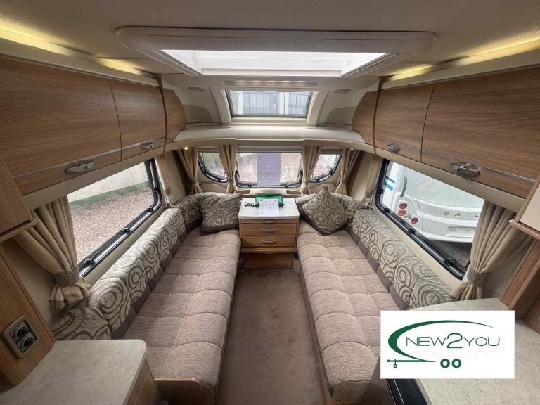 2011 Swift Challenger 480 2 Berth Caravan + Motor Mover - STOCK NO E180