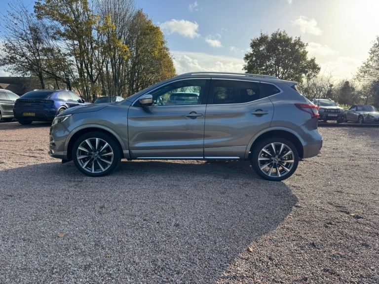 Nissan, QASHQAI, Hatchback, 2019, Semi-Auto, 1332 (cc), 5 doors