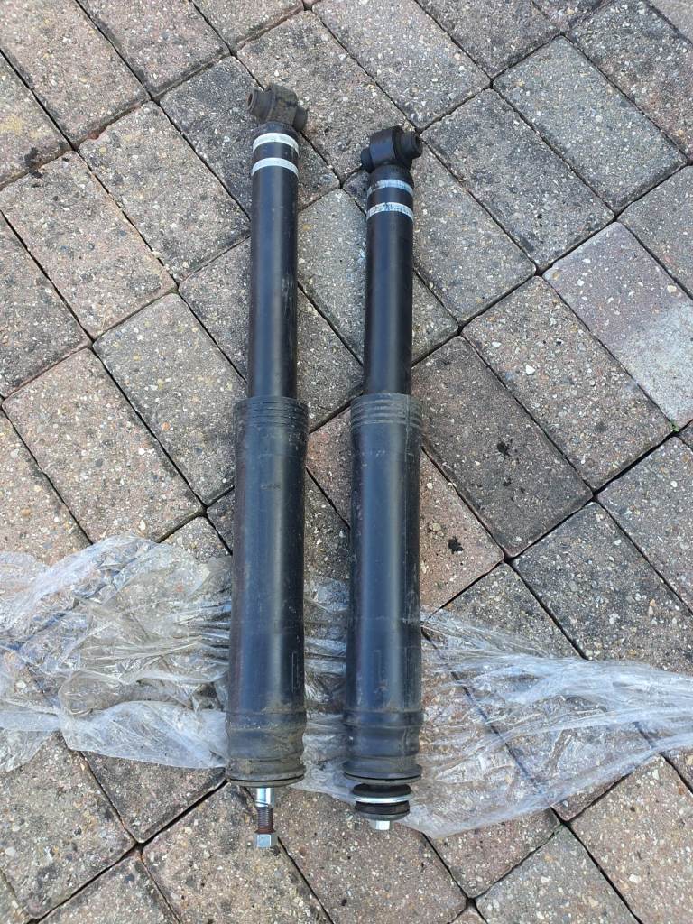 Toyota prius hybrid rear shock Absorber 