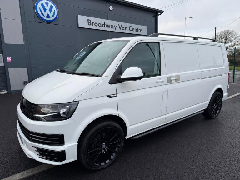 2019 VOLKSWAGEN TRANSPORTER T6 TDI STARTLINE LWB IN CANDY WHITE - EURO SIX 