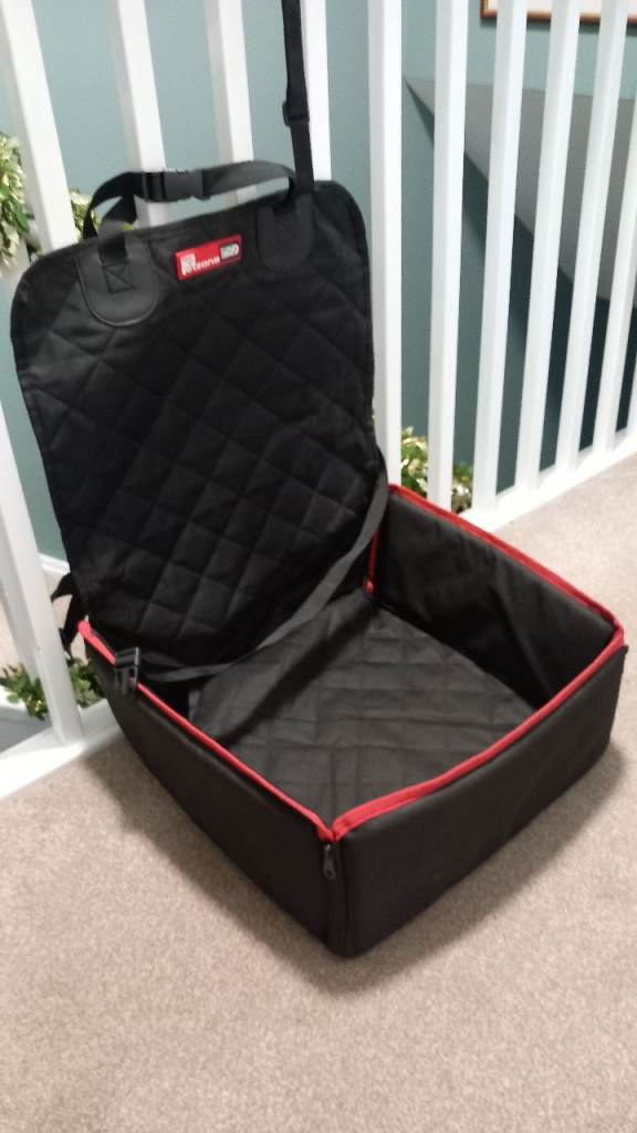 Dog travel seat