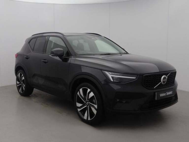 VOLVO XC40 2.0 B4P Ultra Dark 5dr Auto