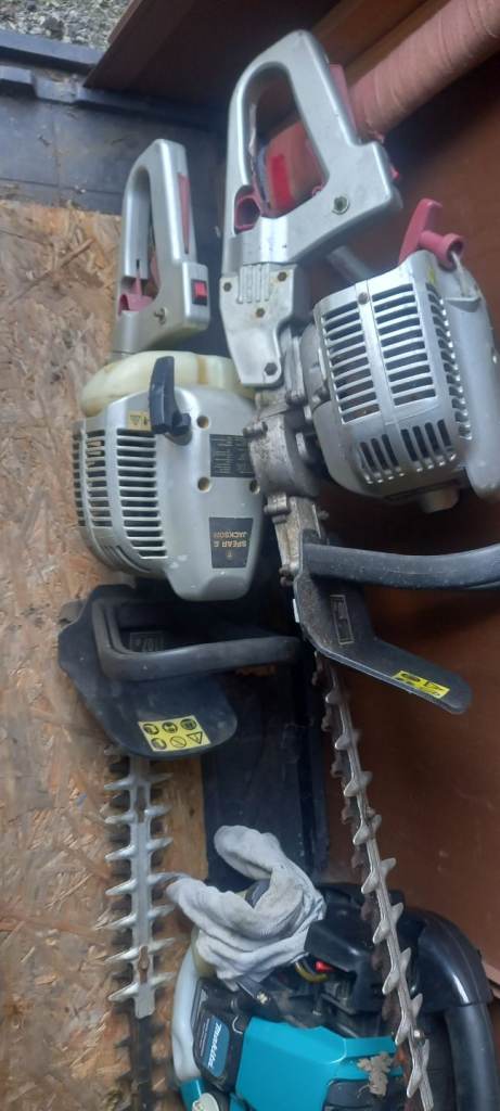 USED SPARES OR REPAIRS ONLY GARDEN POWER TOOLS 