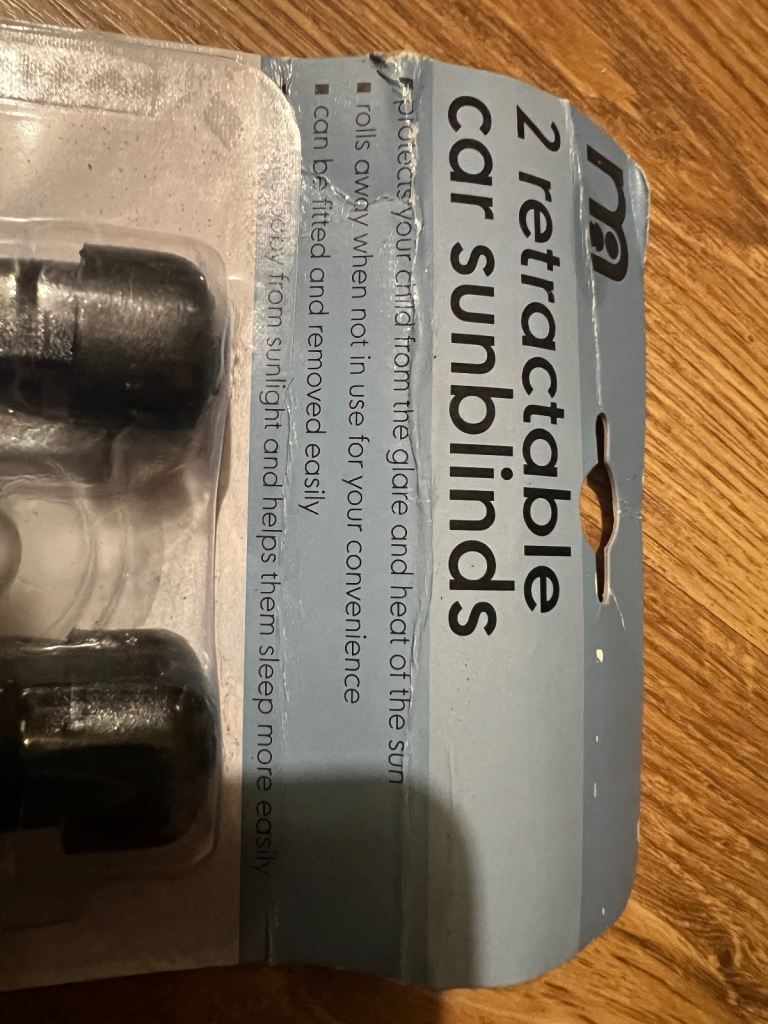 2 x Retractable Car Sunblinds Brand NEW
