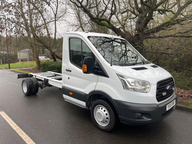 2015 Ford Transit 2.2 TDCi 125ps Heavy Duty Chassis Cab CHASSIS CAB DIESEL Manual