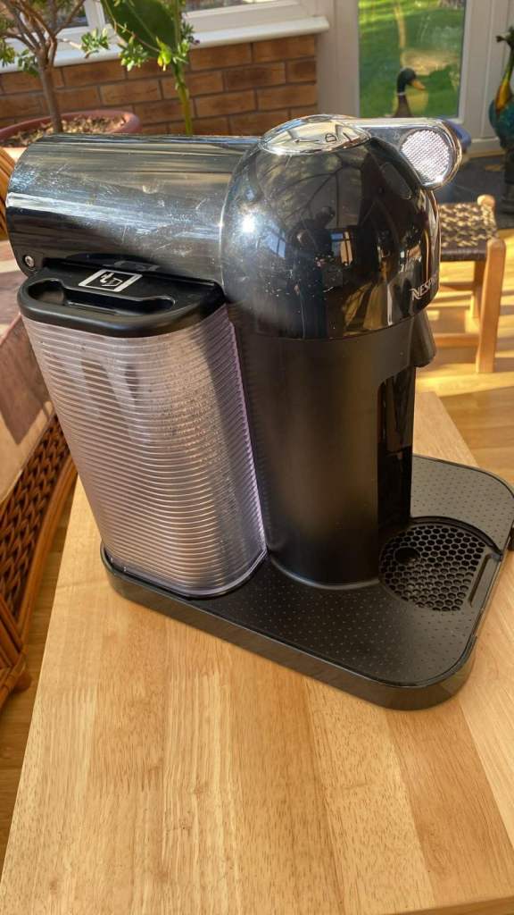 Nespresso Vertuo Capsule Pod Coffee Machine - Chrome