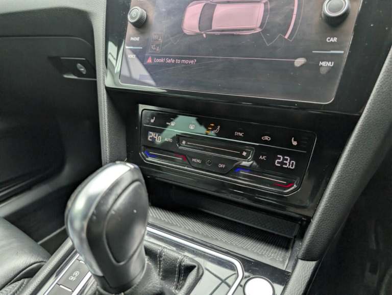 2021 Volkswagen Passat 2.0 TDI EVO R-Line Estate 5dr Diesel DSG Euro 6 (s/s) (150 ps) - CRUISE CO...