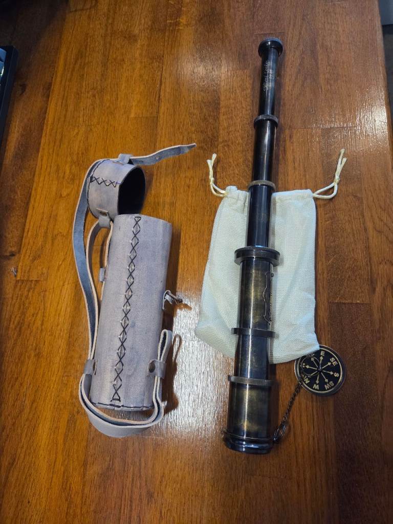 Spyglass / Monocular telescope