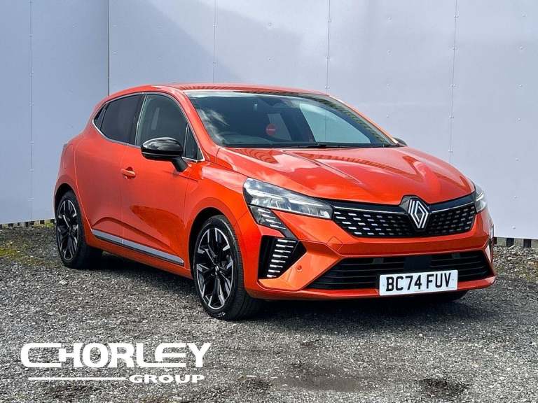 2025 Renault Clio 1.6 E-TECH techno Hatchback 5dr Petrol Hybrid Auto Euro 6 (s/s) (145 ps) Hatchb...