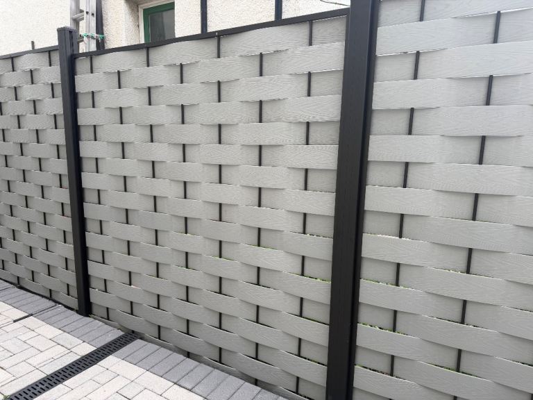 Ripple fence panels x6