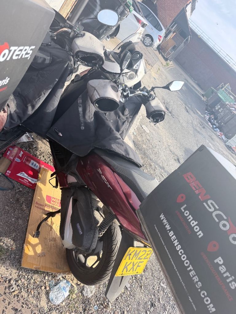 Honda, PCX, 2022, 125 (cc)