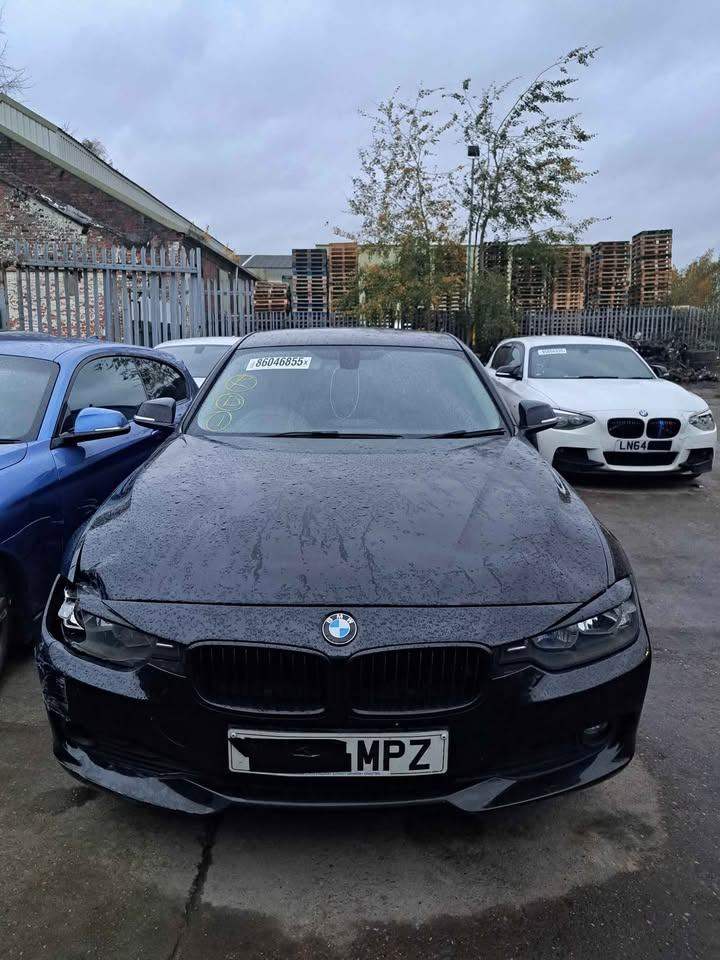  BMW 318D SE PRE LCI F30 BREAKING PARTS LIGHT WING SUSPENSION AIRBAG KIT MIRROR HEAD UNIT DOOR